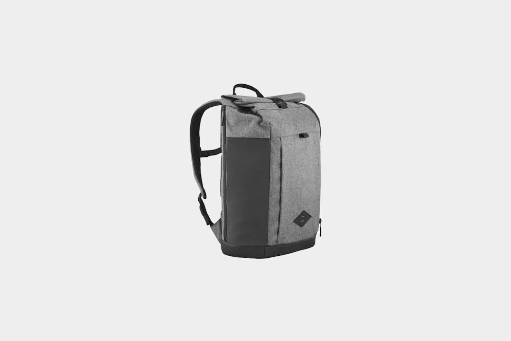 Quechua NH500 Escape Rolltop 23L Backpack