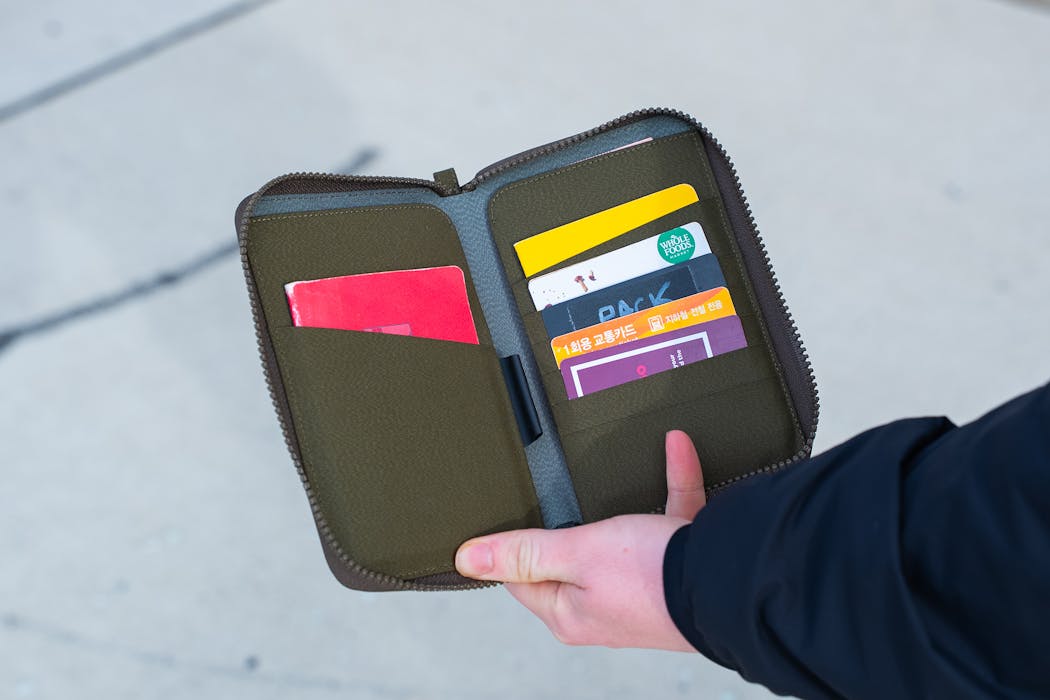 ALPAKA Zip Passport Wallet Review