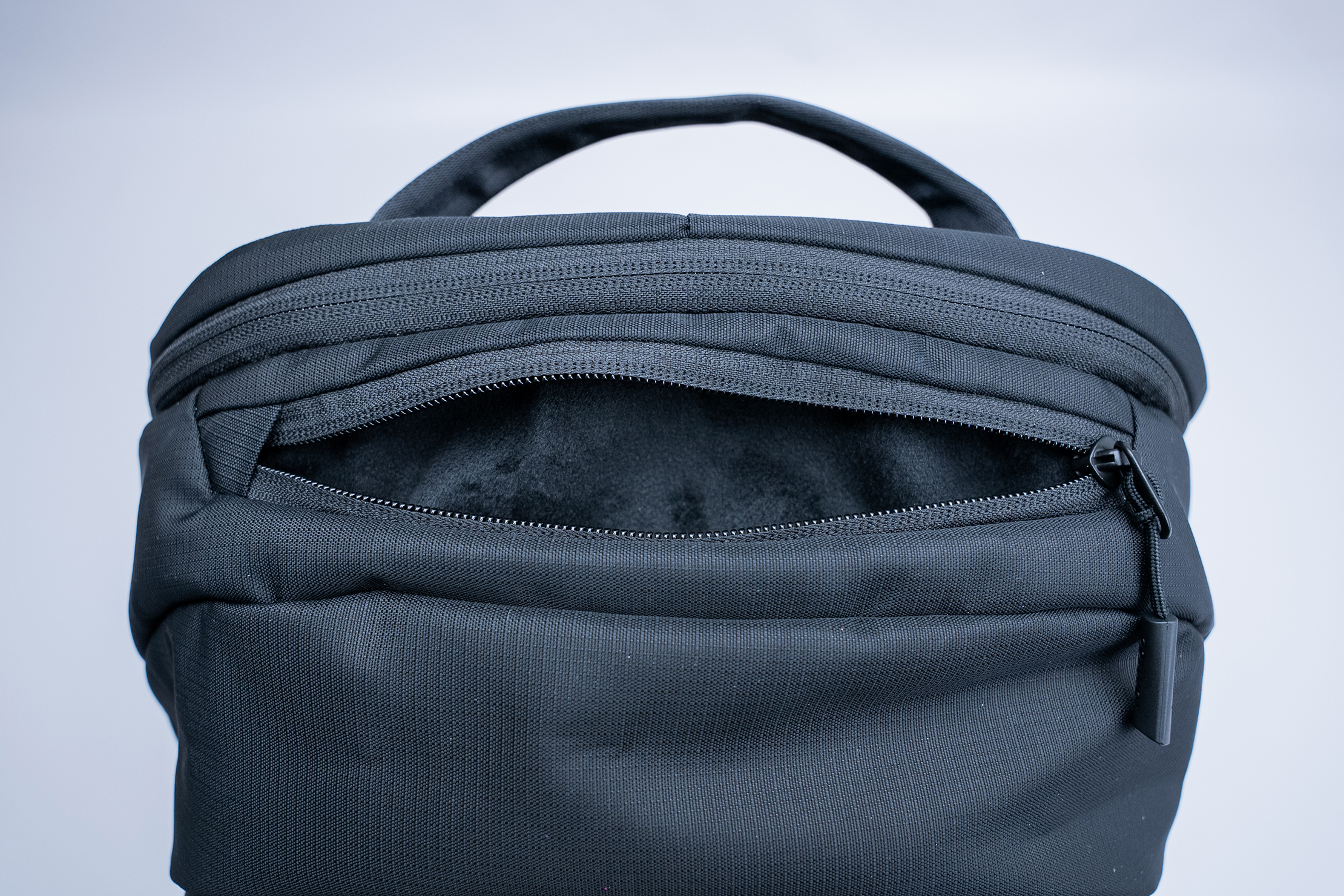 tomtoc UrbanEX-T77 Laptop Backpack 26L Quick Access Pocket