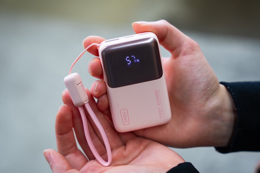 INIU Carry P50-E1 Power Bank Review