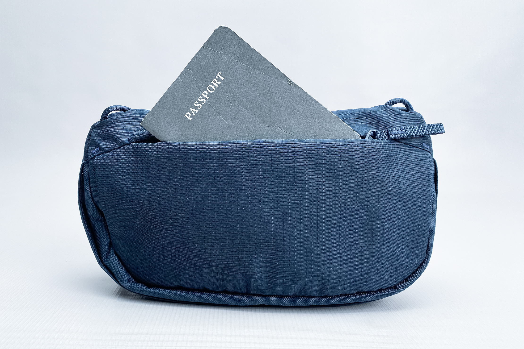 Able Carry Core Sling Back Pocket 1