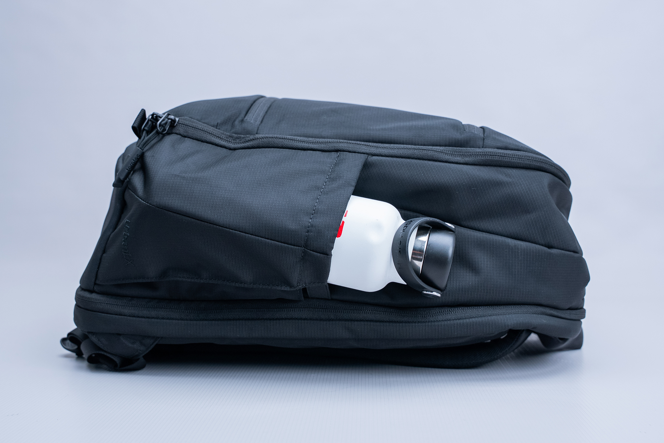 tomtoc UrbanEX-T77 Laptop Backpack 26L Water Bottle