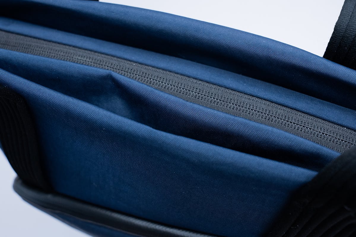 ALPAKA Flow Totepack Magnetic Pocket