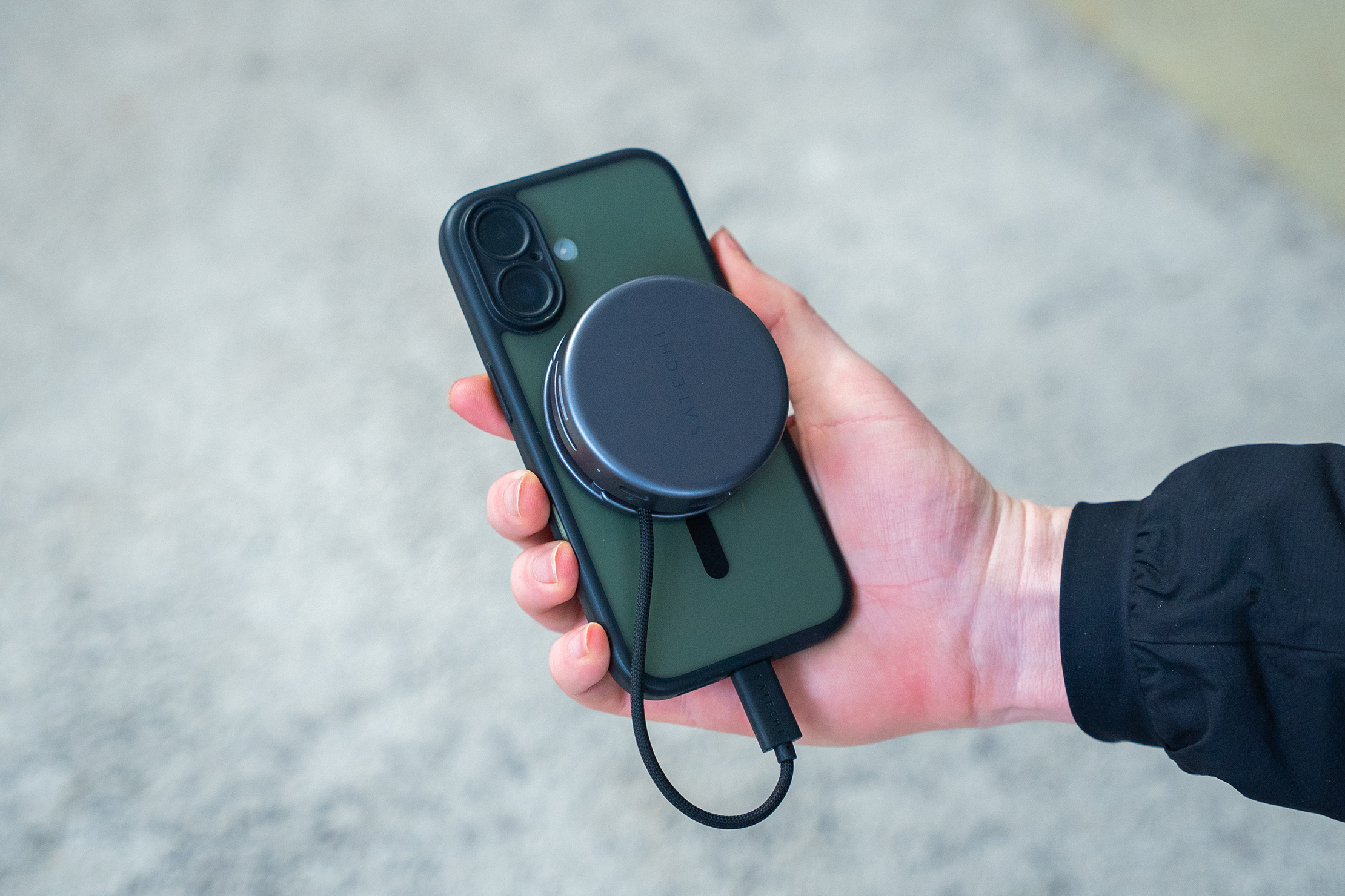 Satechi OntheGo 7-in-1 Multiport Adapter Magsafe