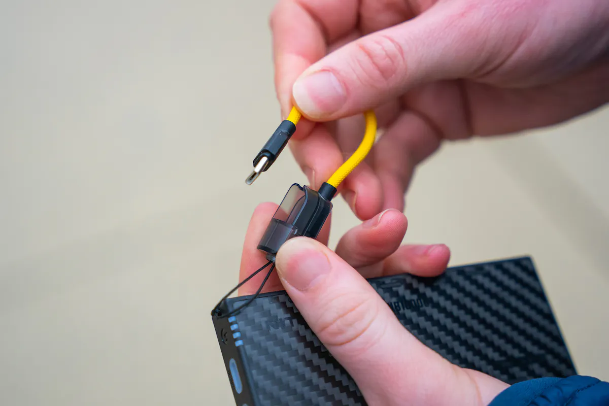 NITECORE NB10000 Gen4 Ultralight Power Bank Cable