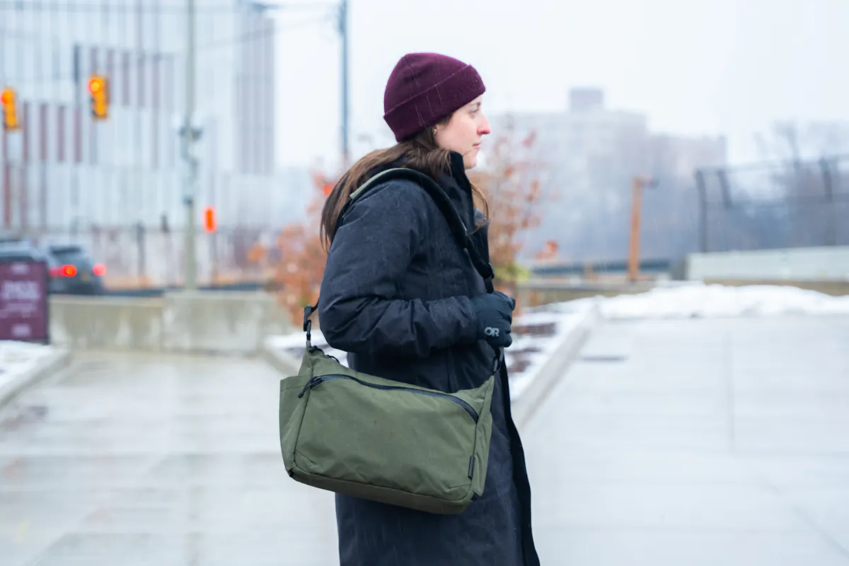 ALPAKA Flight Satchel Review | Pack Hacker