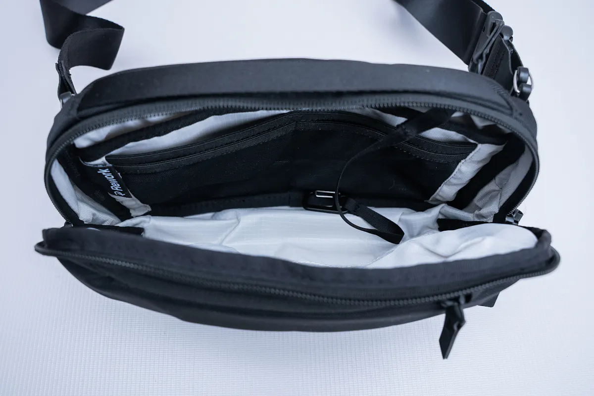Rework Gear Toshi Sling V2 (2.5L) Interior Empty