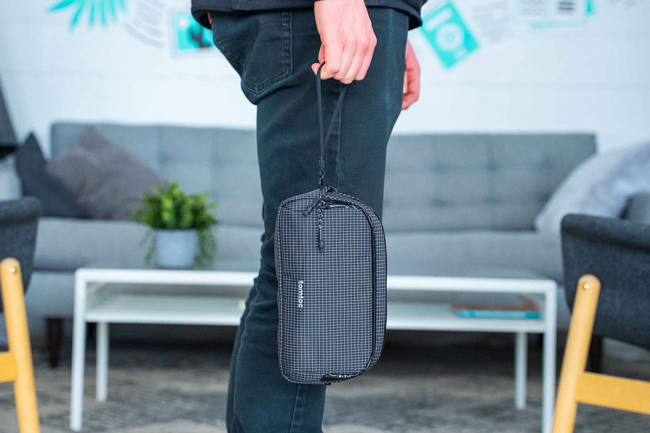 tomtoc Light-T12 Electronic Accessory Pouch M Strap