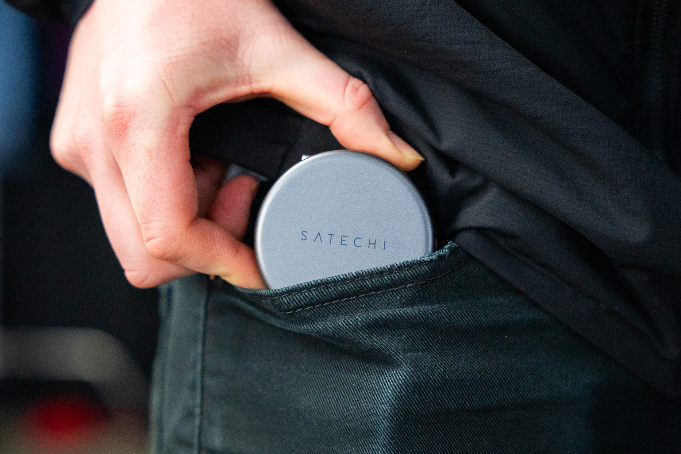 Satechi OntheGo 7-in-1 Multiport Adapter Pocket
