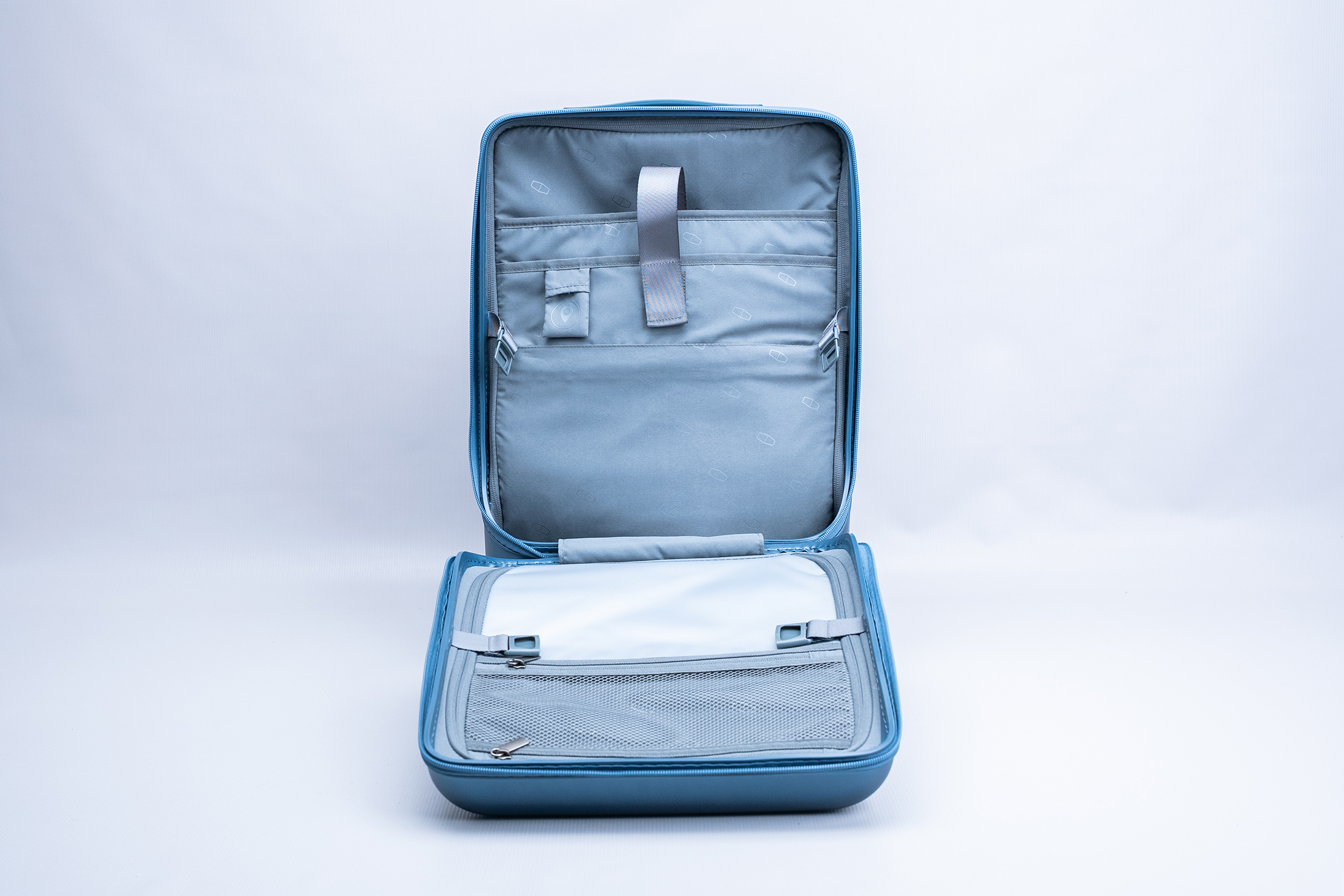 BAGSMART Getaway 20” Carry-on Front-Opening Laptop Compartment