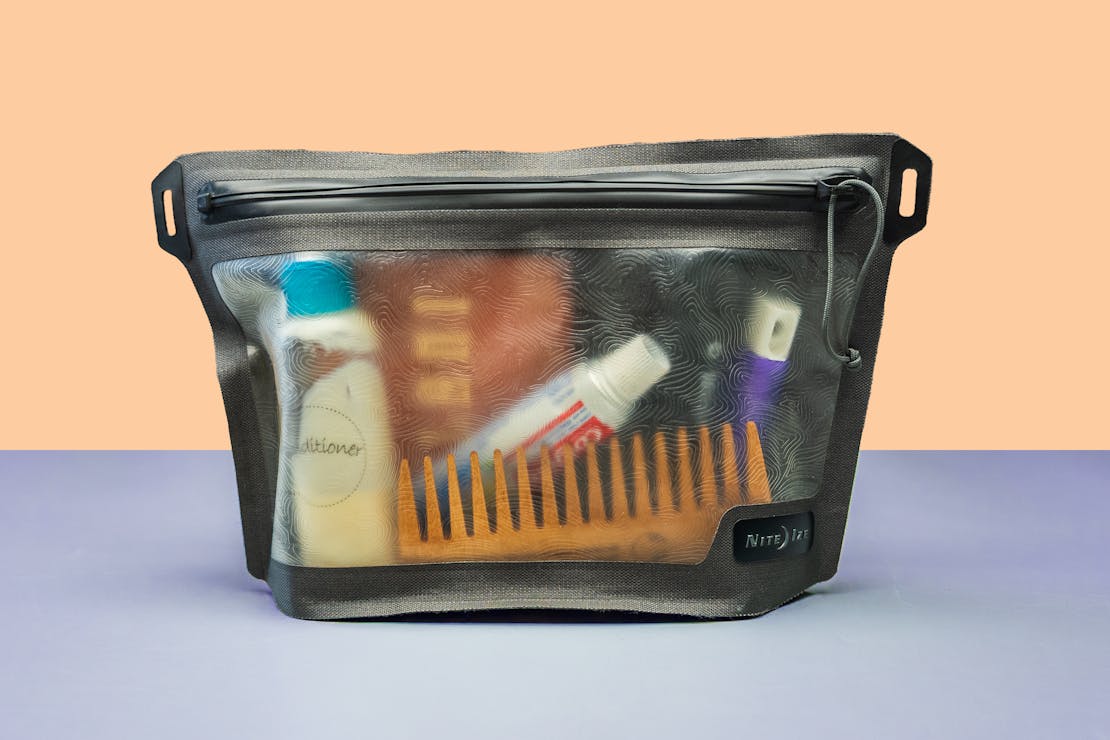 The Best Clear Toiletry Bag | TSA-Approved for Airplane Travel