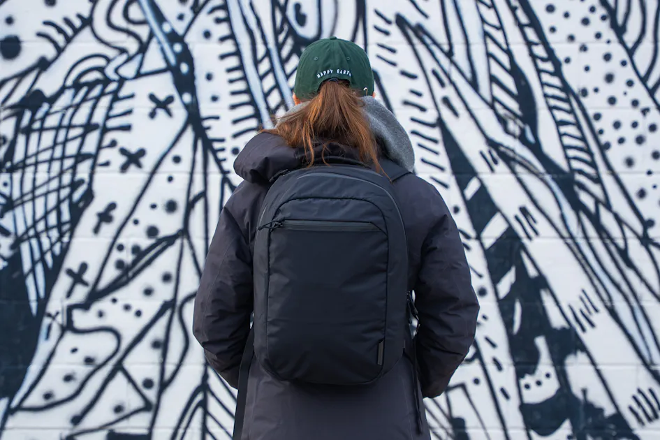 ALPAKA Aero Pack (16L) Review | Pack Hacker