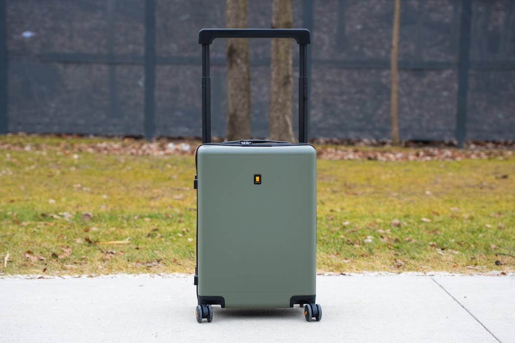LEVEL8 Voyageur Carry-On 20'' Review