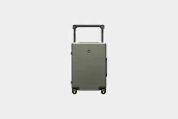 LEVEL8 Voyageur Carry-On 20”