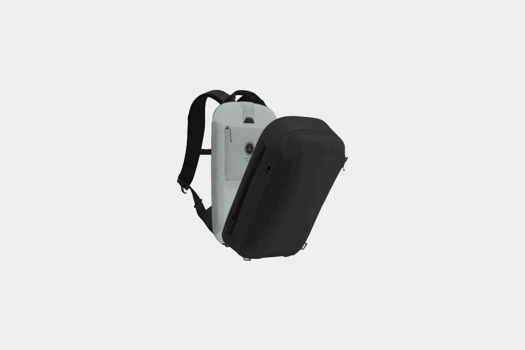 Peak Design Travel Backpack 20L