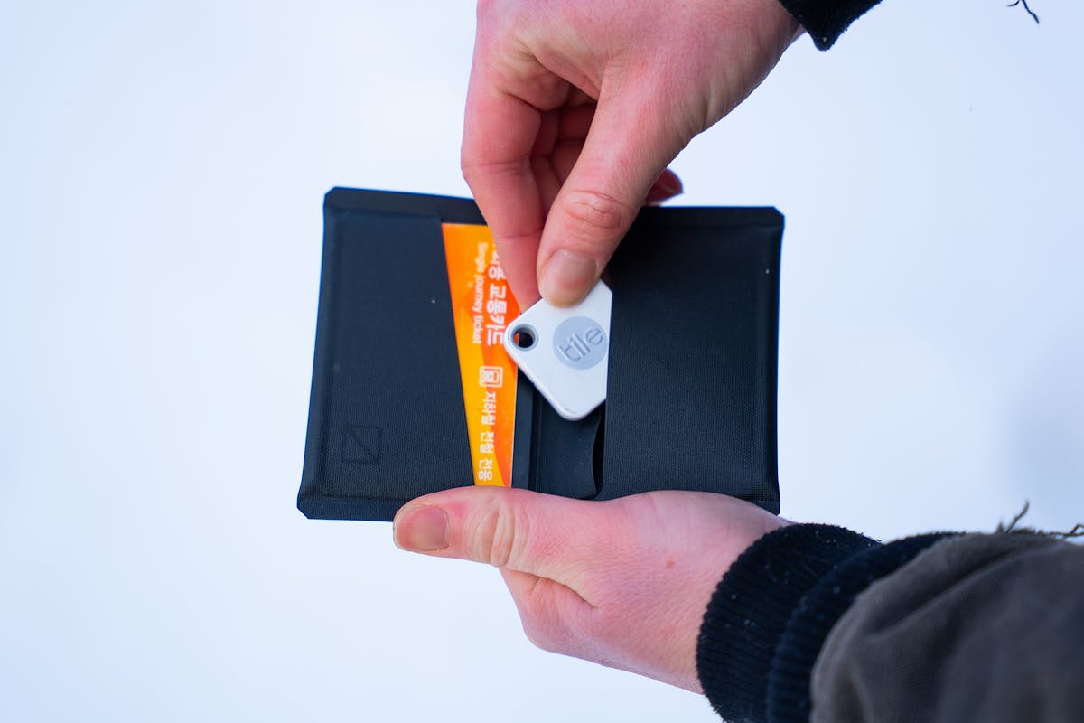 EVERGOODS ELEMENT Card Wallet Tracker