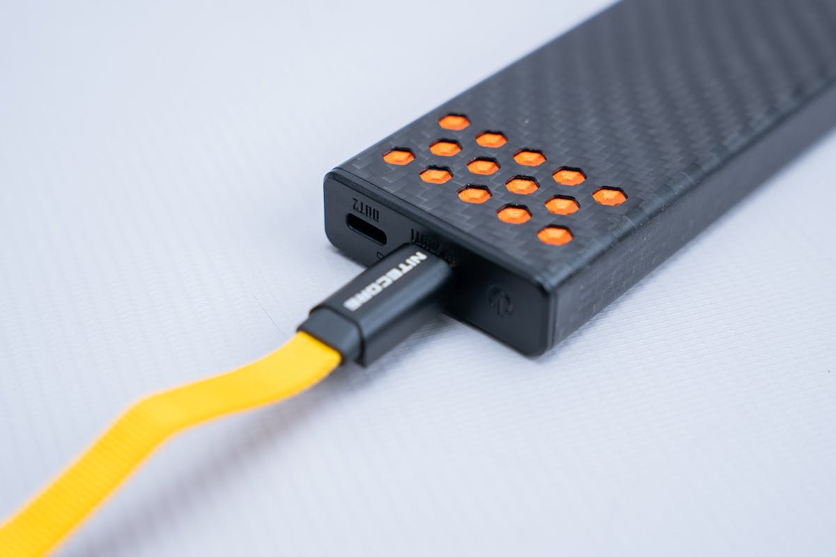 Nitecore Carbo 10000 Gen2 Cable