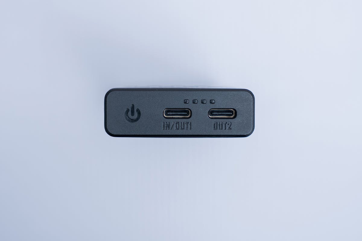 Nitecore Carbo 10000 Gen2 Ports