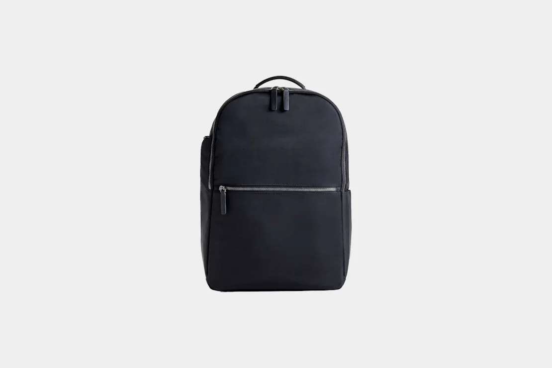 Quince Voyage Nylon Slim Travel Backpack | Pack Hacker Quince Voyage Nylon Slim Travel Backpack | Pack Hacker