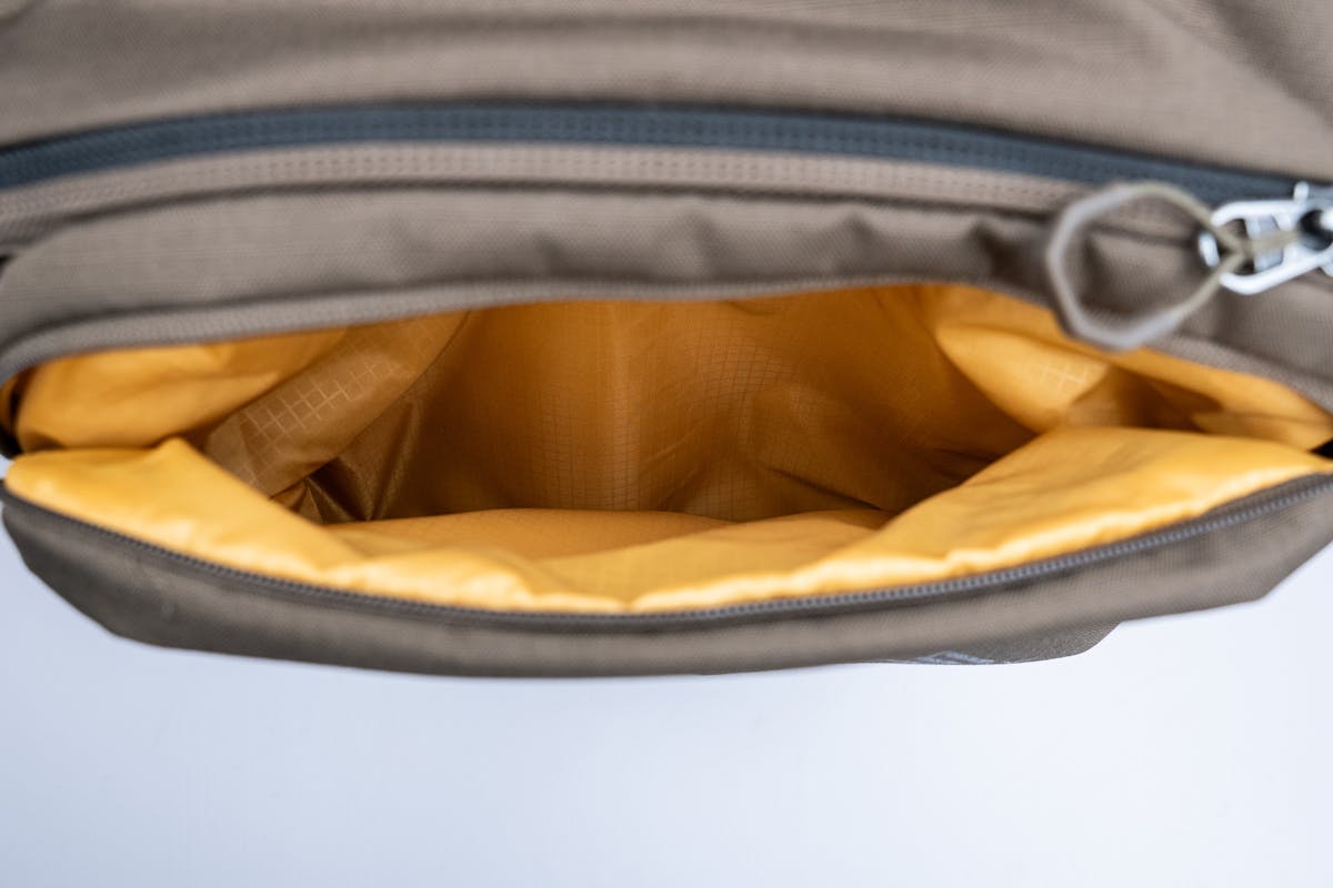 Gregory Border Carry-On 40 (V2) Pocket