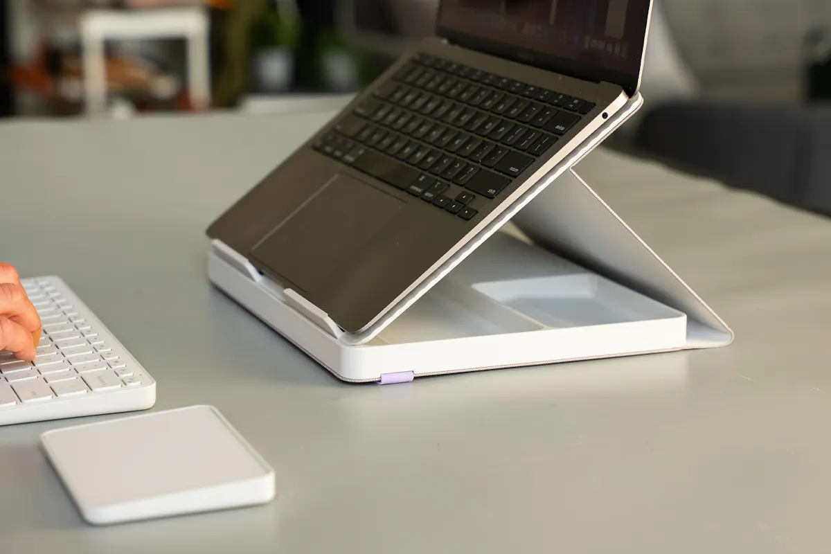 Logitech Casa Pop-Up Desk Stand
