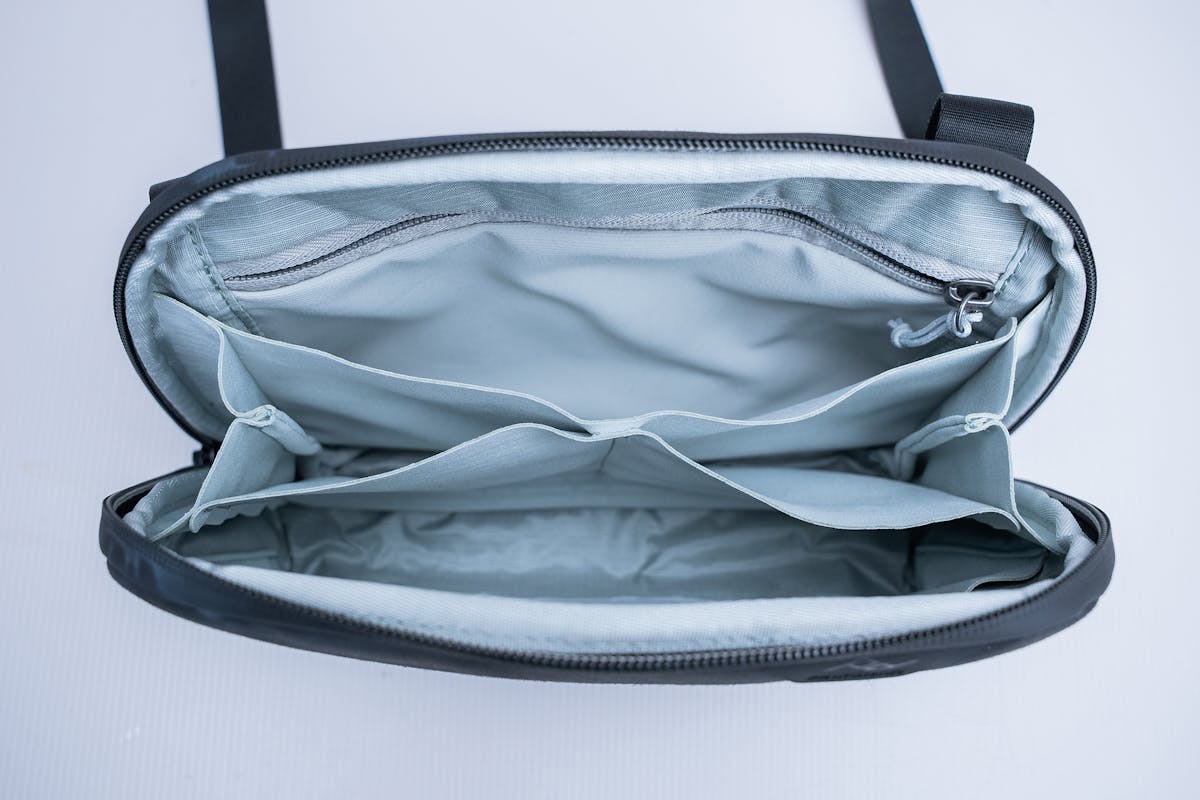 Peak Design Travel Crossbody 3L Empty