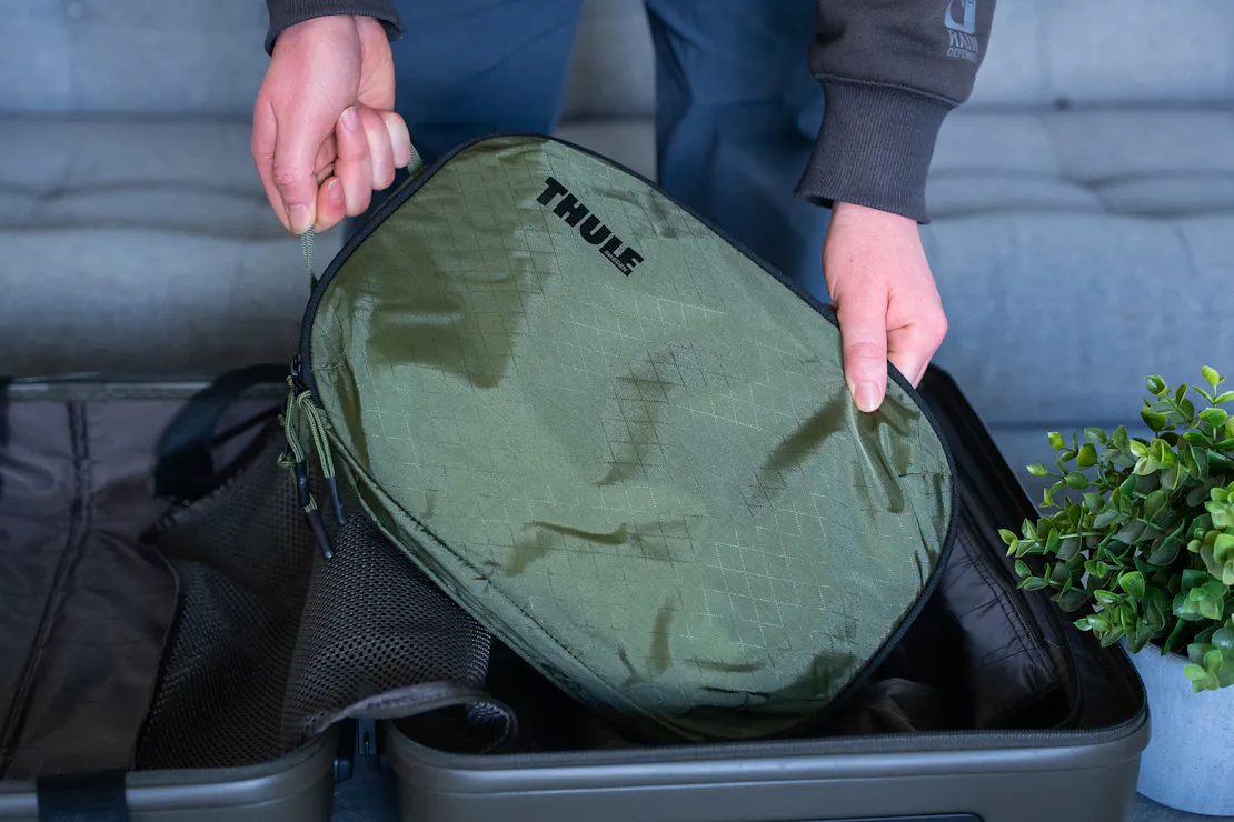 Thule clean:dirty packing cube Review
