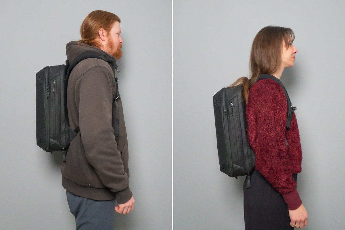 Peak Design Travel Backpack 20L Side By Side