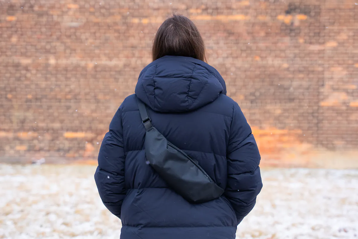 RE:FORM ES:01 Essential Sling 1.2L Back