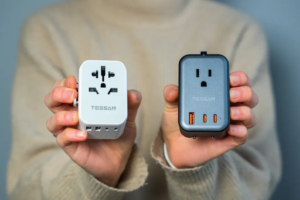 TESSAN Ultra Thin Universal Travel Adapter PD 20W Review