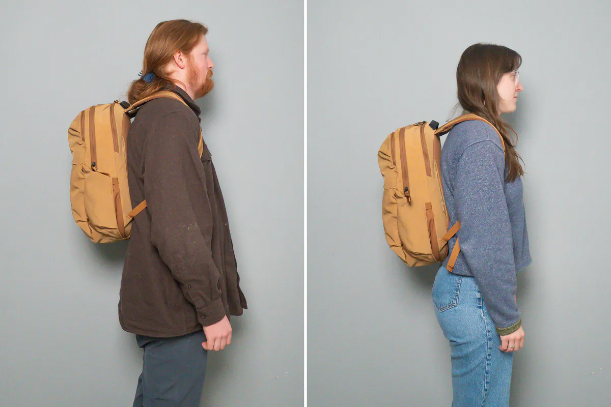 Pakt MODE Backpack 22L Side By Side