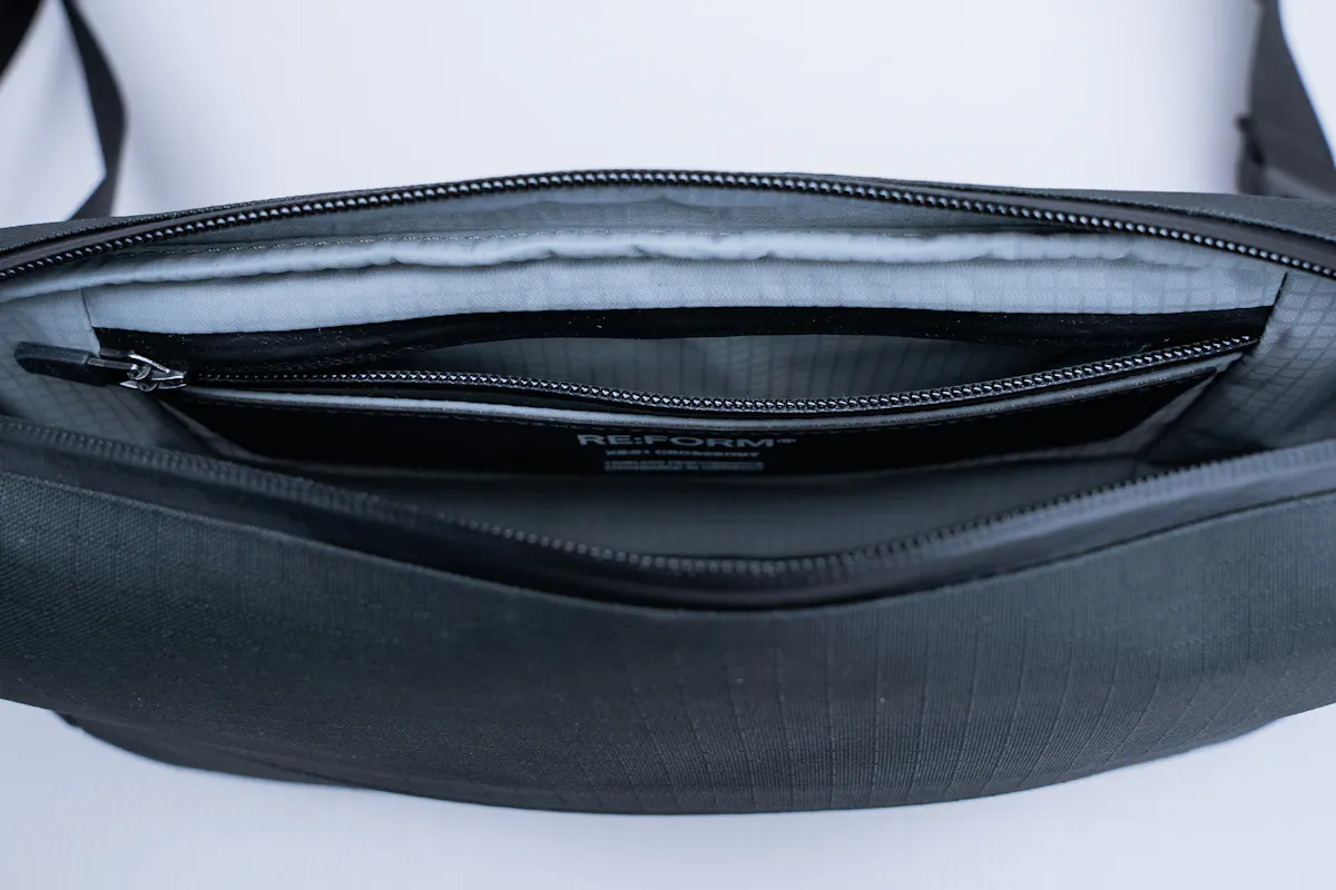 RE:FORM XB:01 Crossbody 3L Review | Pack Hacker