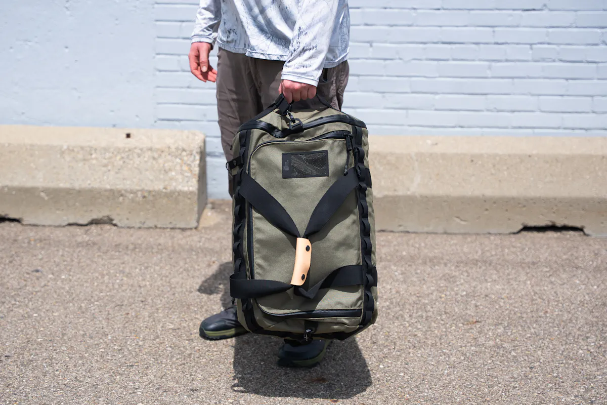 The Brown Buffalo Duffalo Side Handle