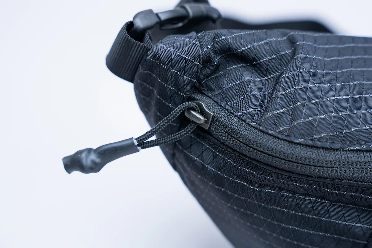 Gossamer Gear Bumster Jet Zipper