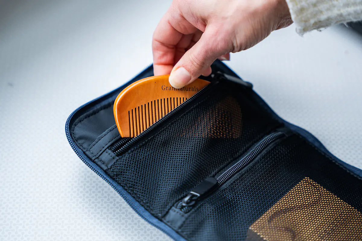 Quince Voyage Nylon Hanging Toiletry Case Mesh Pocket