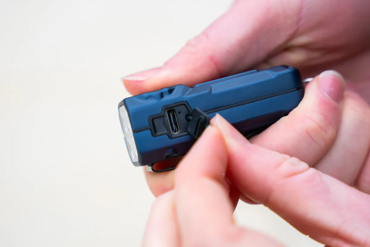 NITECORE TUP2 USB Port