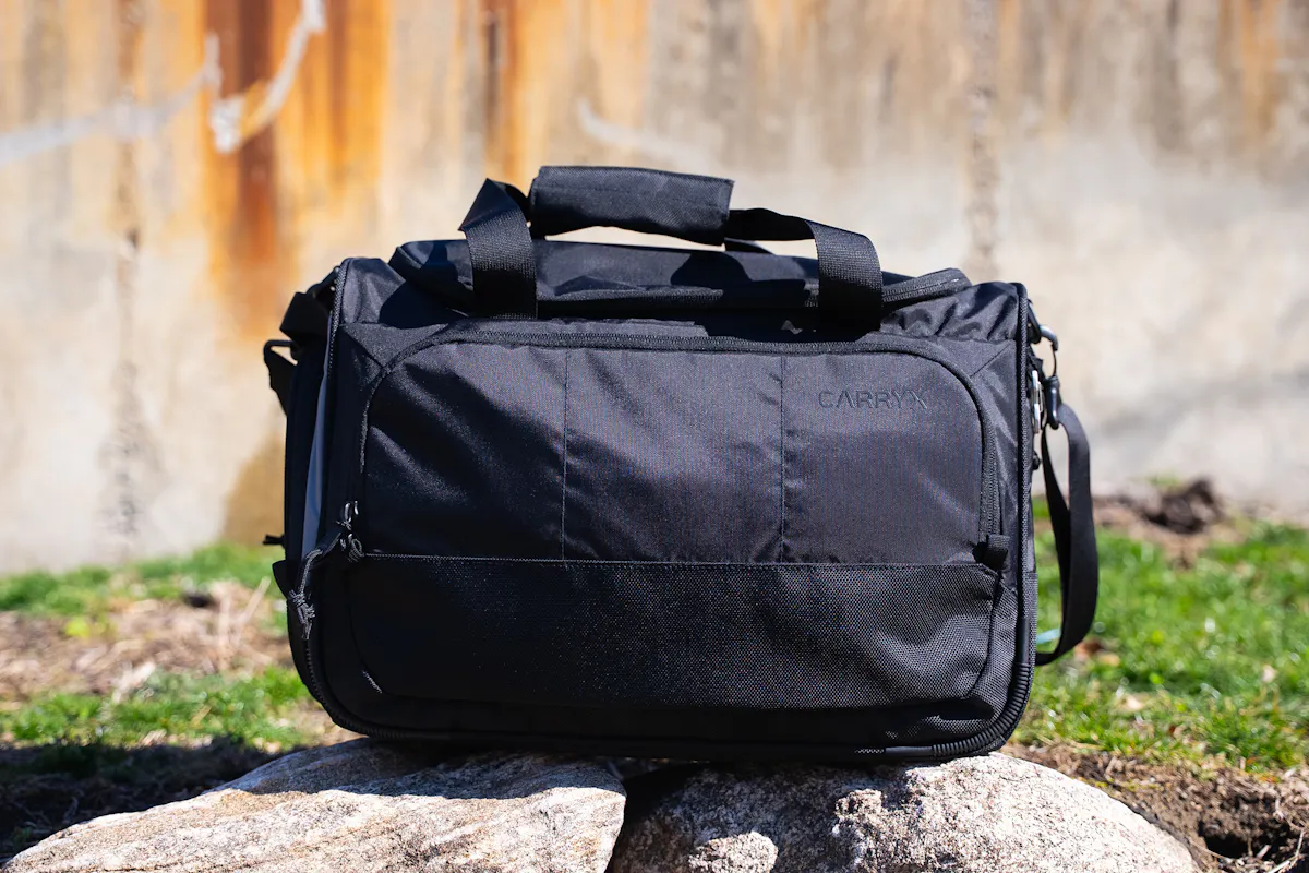 CARRYX Personal Duffel 27L Solo