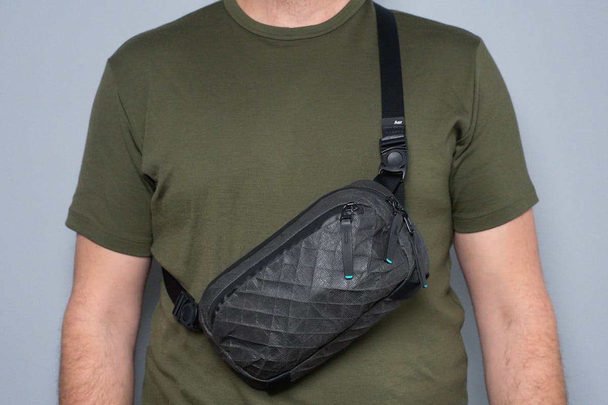 Close up of the Pack Hacker x Aer Ultra Sling strap