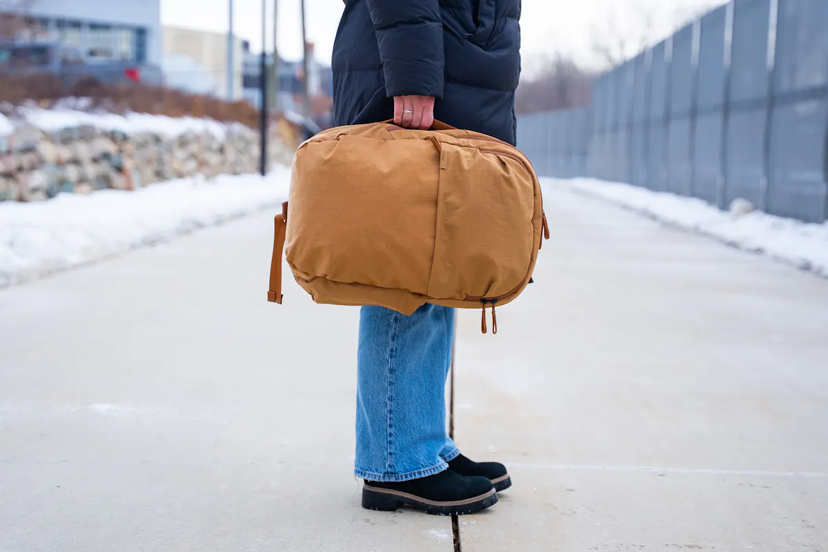 Pakt MODE Backpack 22L Side Handle