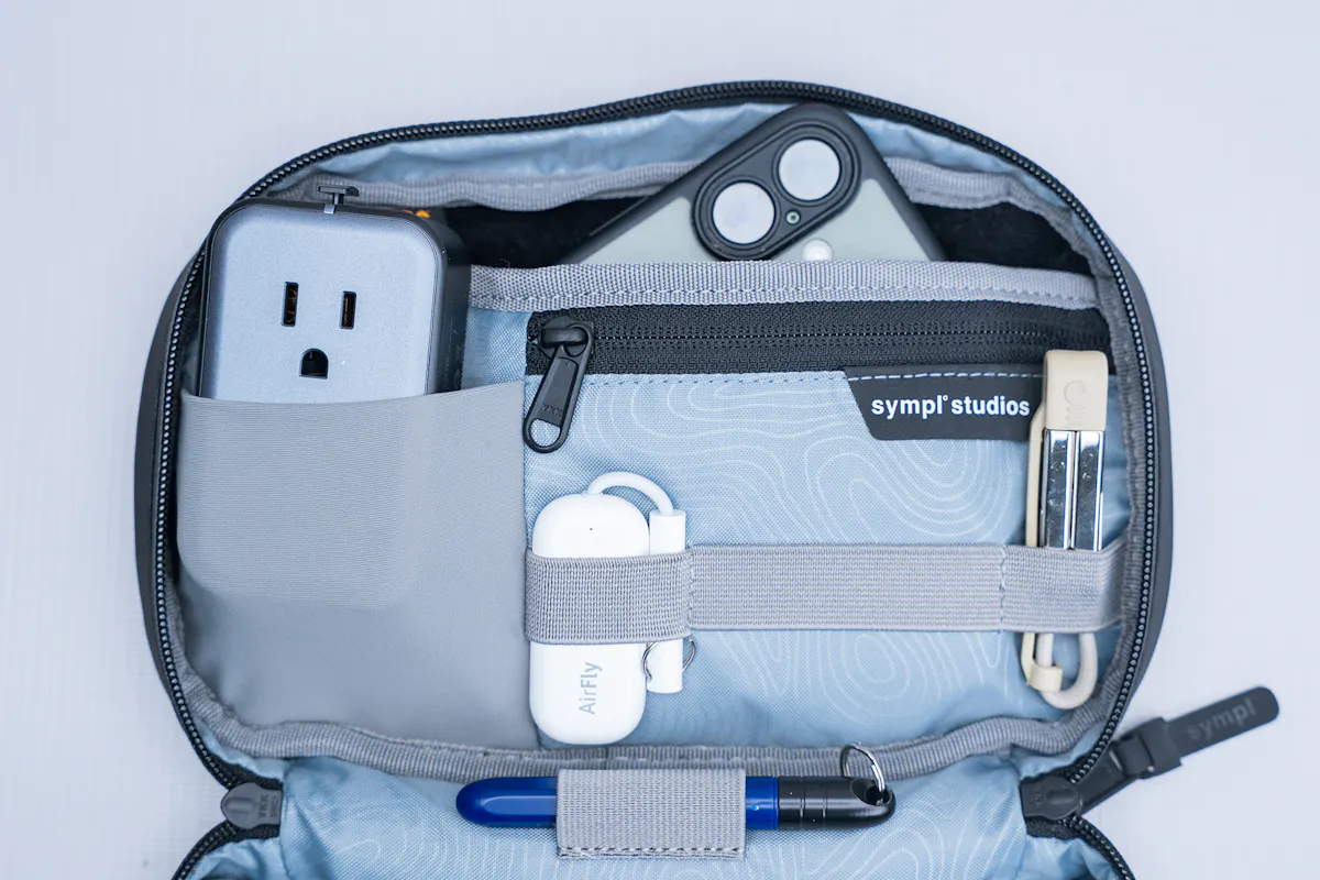 Sympl Tech Kit Pocket