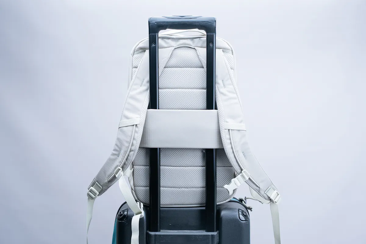 Cotopaxi Allpa 18L Daypack Luggage