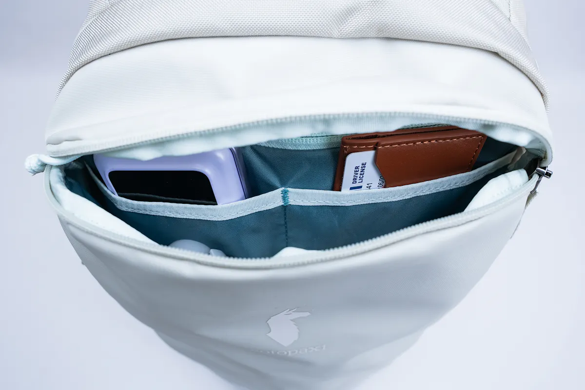 Cotopaxi Allpa 18L Daypack Admin Pocket