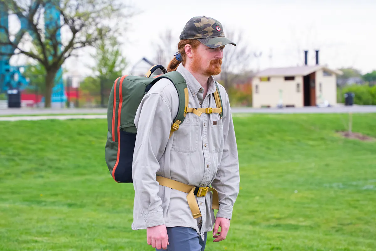 Sherpani Santiago Travel Backpack Harness System In Use