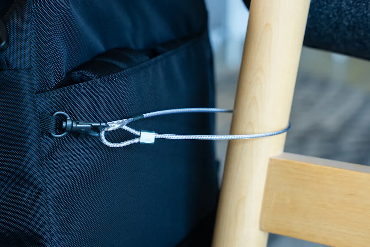 Sherpani Sojourn Tote Pack Lock Loop