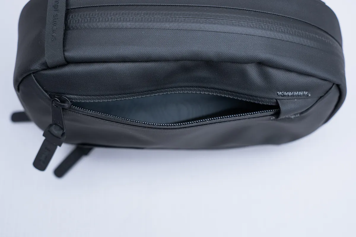 Sympl Phone Sling 1.5L Side Pocket