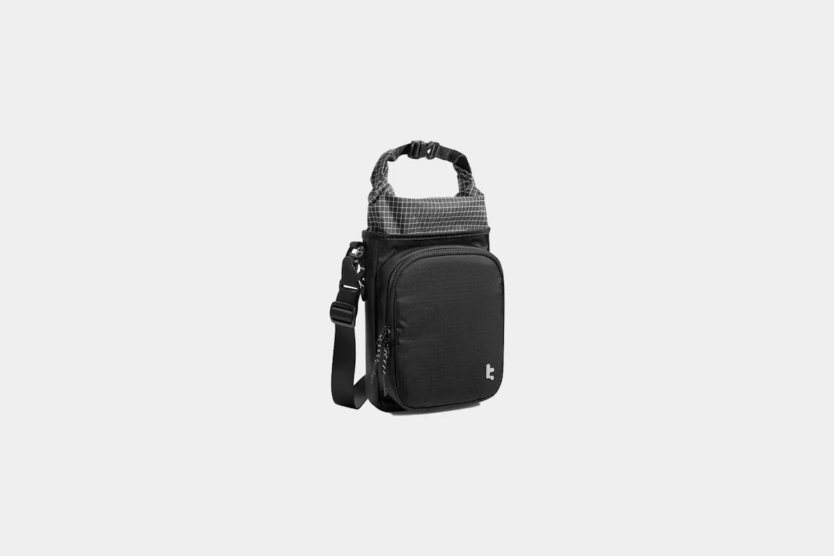Chrome Industries Tensile Sling Bag Review | Pack Hacker