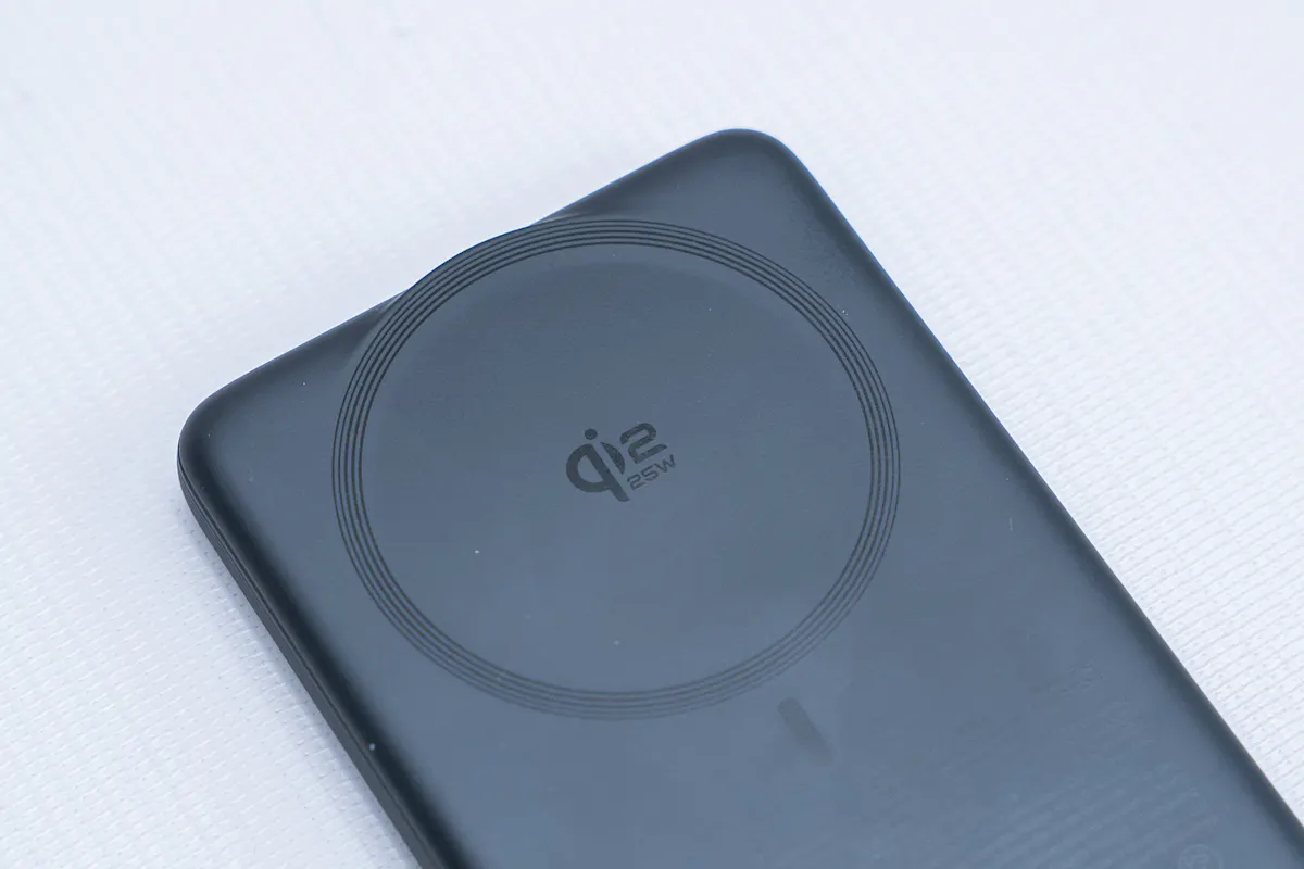 INIU SnapGo Air 10000mAh Qi2