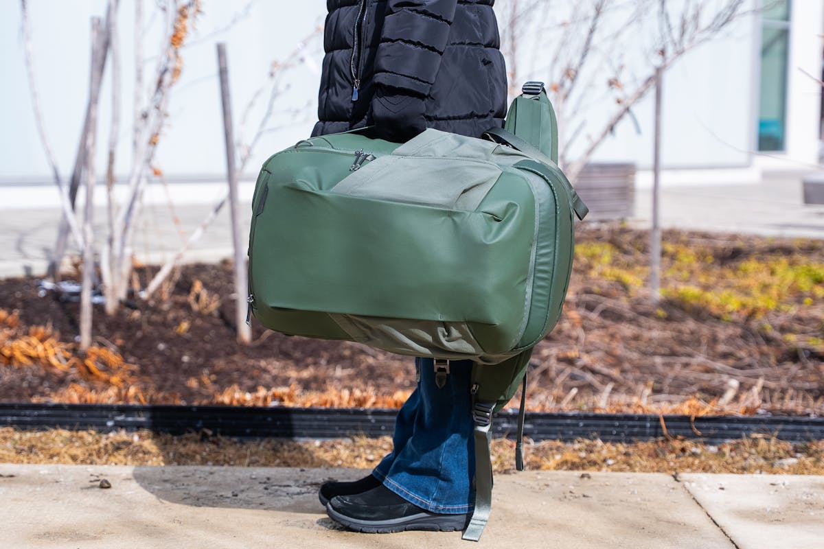 Peak Design Travel Backpack 2-in-1 Side Handle