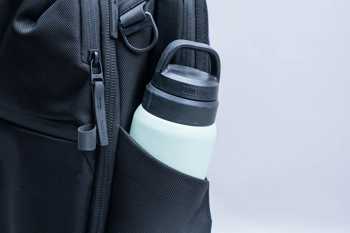 Aer City Pack Pro 2 20L Water Bottle