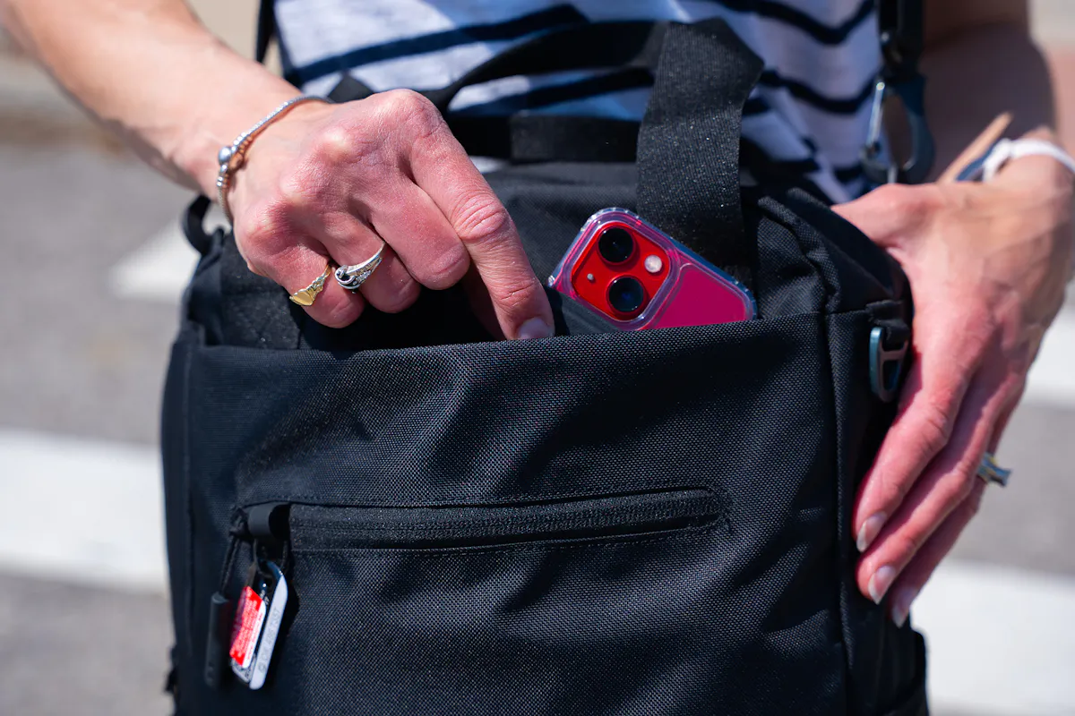 Sherpani Sojourn Tote Pack In Use